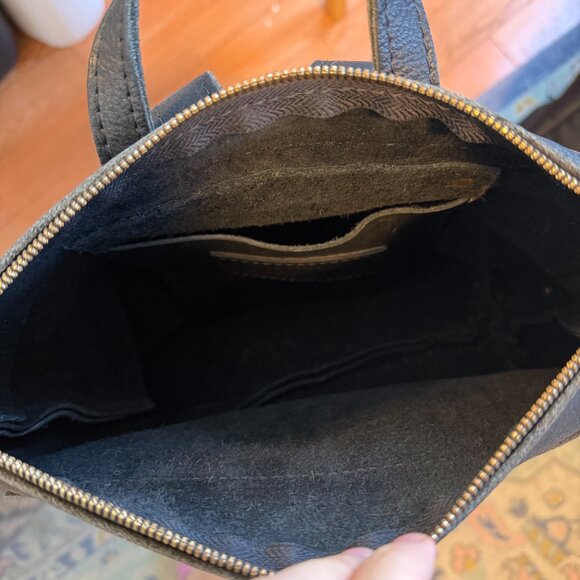 Portland Leather Goods Classic Leather Tote Backpack (Pebbled Black) main image 6
